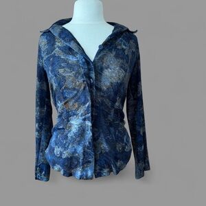 Elegant Blue Patterned button up Women's Top
